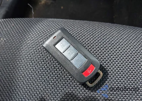 2010 Mitsubishi Outlander Xls из США, поврежденный, VIN JA4JT4AX8AZ016386